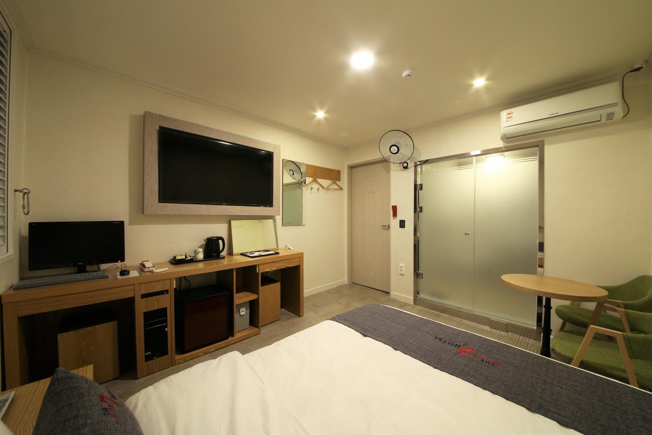 The 7 Hotel Pohang Exterior photo