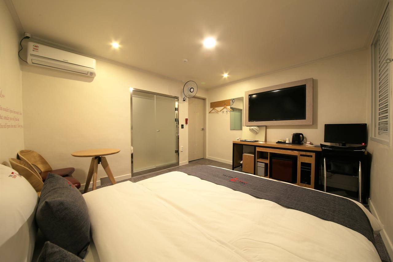 The 7 Hotel Pohang Exterior photo